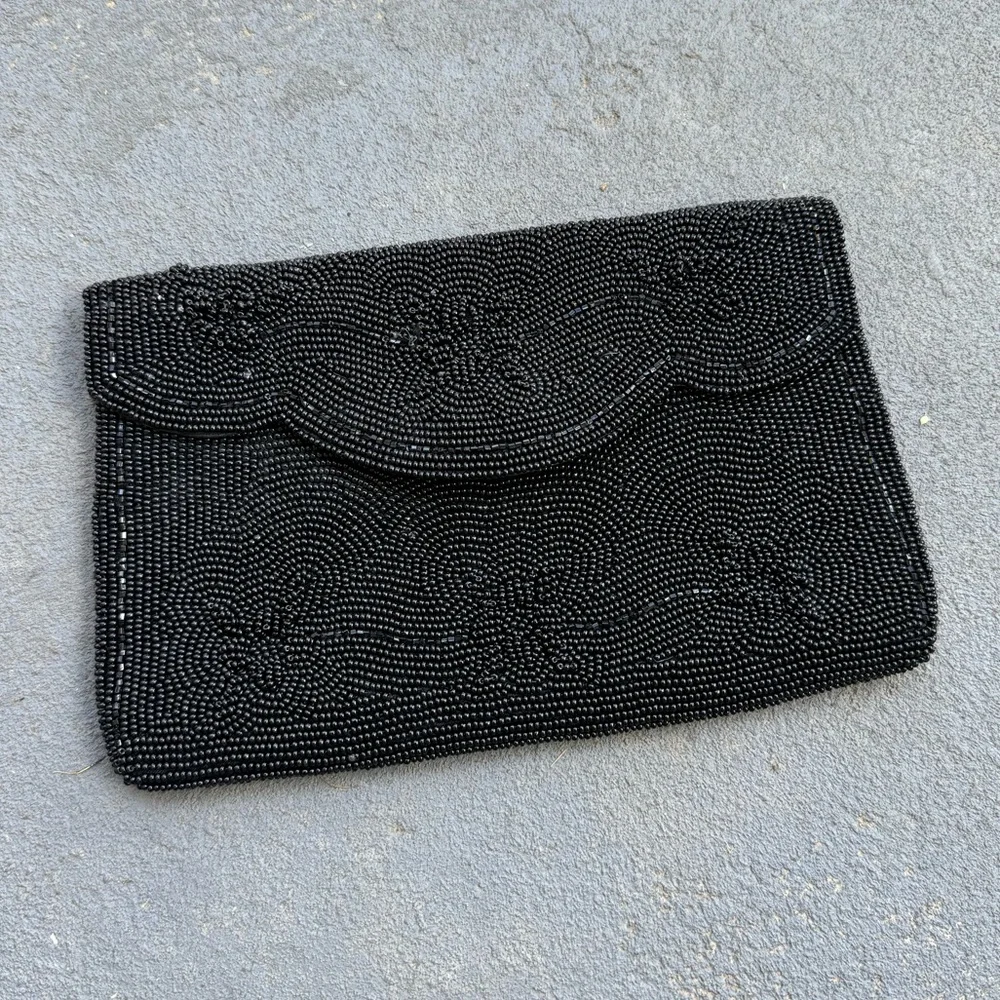 Vivant by Sarne Beaded Bag Black Clutch